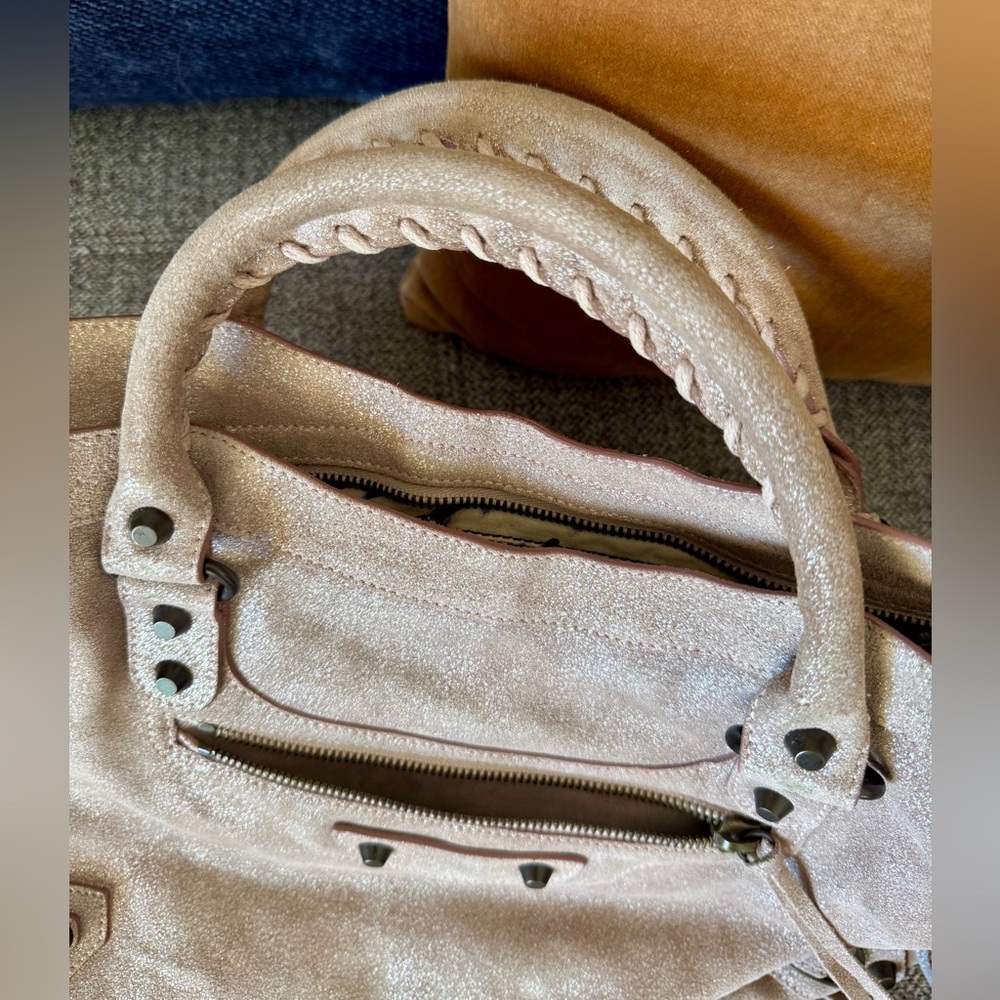 Balenciaga x Neiman Marcus Limited Edition City Bag - Picture 8 of 17